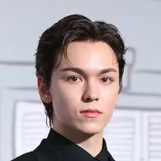 VERNON（SEVENTEEN）