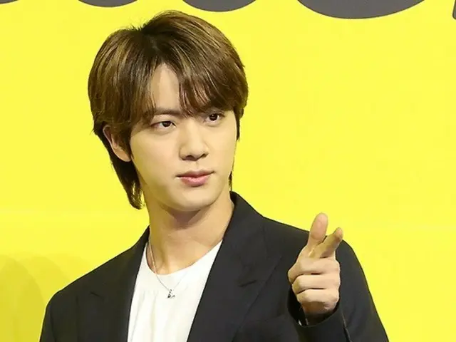 'BTS' JIN, '제대 후 활동이 기대되는 아이돌'로 1위