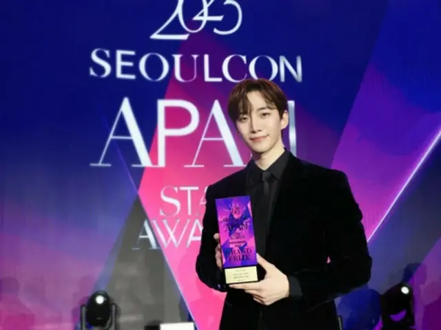 ‘2PM’ 준호, ‘2023 APAN STAR AWARDS’ 대상 & 5관왕…