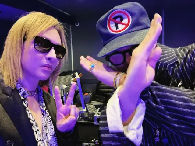 YOSHIKI, '빅뱅' 지드래곤과의 투샷 공개… 역시 둘이서 녹음중!