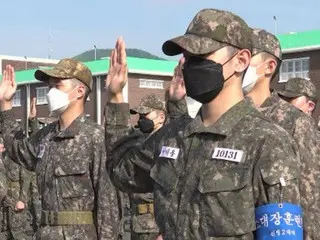 'NCT' 태연, 소대장 훈련병에게! …해군 입대 후의 근황 전해진다(동영상 있음)