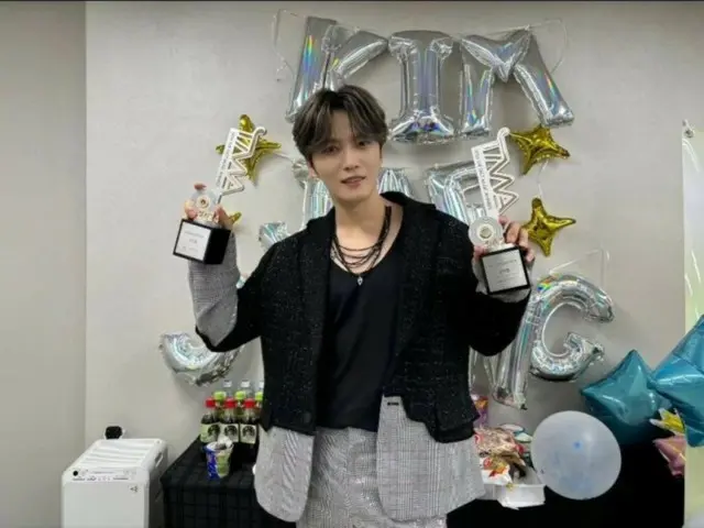 J-JUN, 「2024 THE FACT MUSIC AWARDS」로 2관 달성… 「겸손한 자세로 배워, 실천해, 성장하는 건전한 아티스트가 된다」