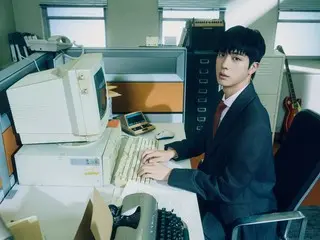 'BTS' JIN, 솔로 앨범 '해피'의 직장인이 된 두 번째 컨셉 포토를 공개! (동영상 있음)