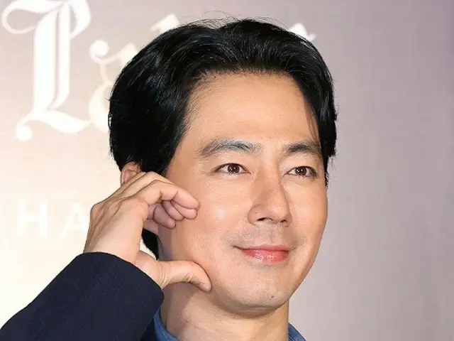 【포토】배우 Jo In Sung, 위스키 브랜드의 한정판 발매 기념 이벤트에 참석… 가슴 쿤 호페 하트