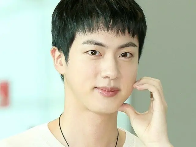 'BTS' JIN, 포브스코리아의 '2024년 하반기 최고의 스타'로 1위