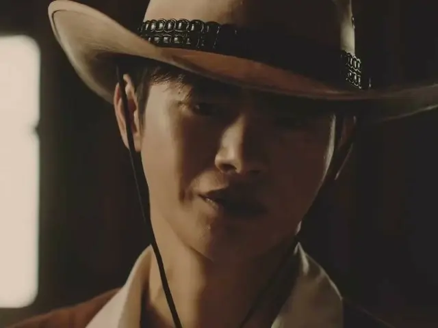 Seo In Guk & Um Mun Suk, 은혜를 잊지 않는 의리남들…“데뷔” 「KIIRAS」를 지원 사격한 에피소드란? (동영상 있음)