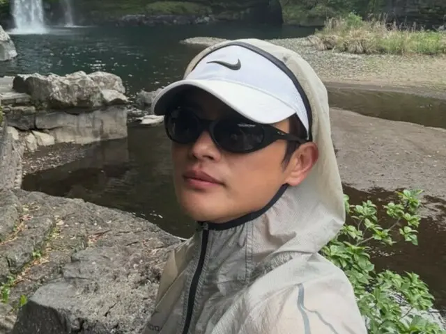 Seo In Guk, 제주도에서 즐거운 시간을 공유… 순진한 느낌