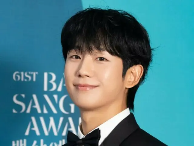 Jung HaeIn, 완벽한 왕자님의 기운 ... 턱시도 모습이 딱