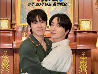 윤호(U-KNOW) & 리덕, 리더들의 뜨거운 포옹… 'TVXQ' & '슈퍼주니어', 포에버