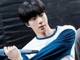 ‘BTS’ JIN, 팬콘투어 비하인드컷 공개…