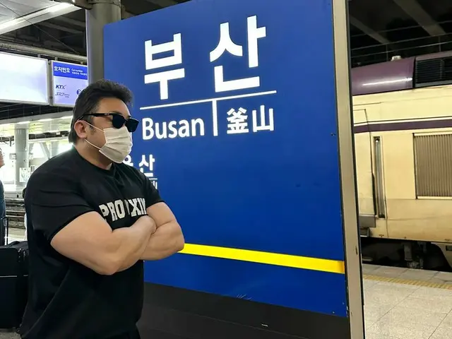 배우 마동석, 진한 선글라스에 마스크를 하고 있어도… “어디서 봐도 마동석”