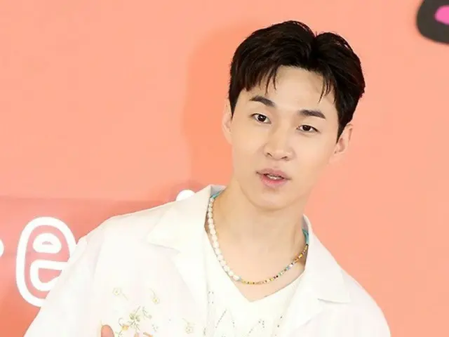 헨리, 오늘(4일) 'Closer To You' 출시… 9개월 만에 컴백