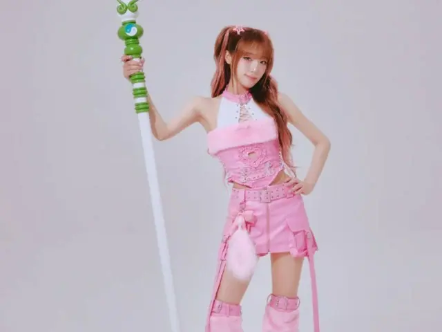 CHOI YE NA, 일본 신곡에서 하츠네 미쿠와 협업