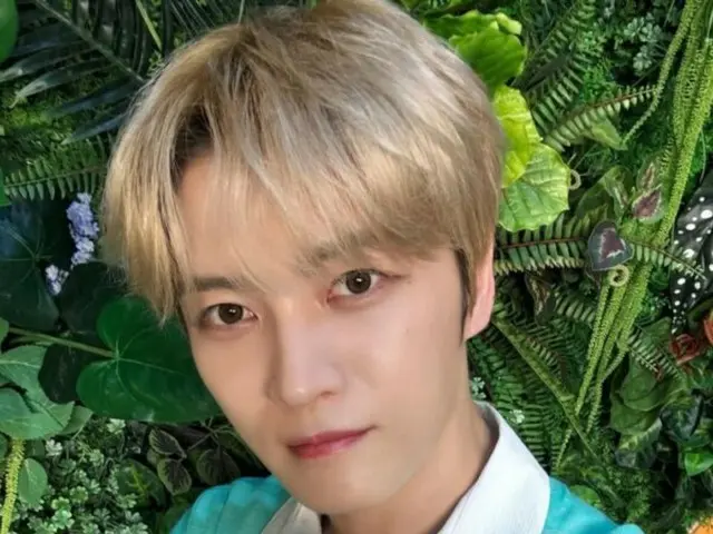 J-JUN, 엠럴드 그린으로 상쾌함이 더욱 업