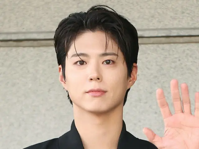 배우 박보금과 함께 일할 수 있는 데다 시급 100만원의 파격 고액 아르바이트가 화제