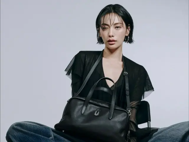 나나(AFTERSCHOOL), 섹시한 카리스마 폭발… 파격적인 그라비아 공개