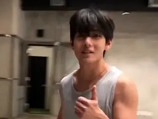 「BTS」V의 농구 라이브가 화제…