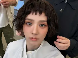 블랙핑크 지스, 파격적인 헤어메이크업 그라비아 비하인드 공개