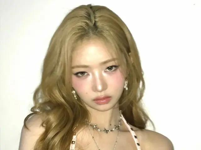 「IVE」레이, 도발적인 환상적＆섹시한 눈빛…귀여운 콘스니가 파격 변신